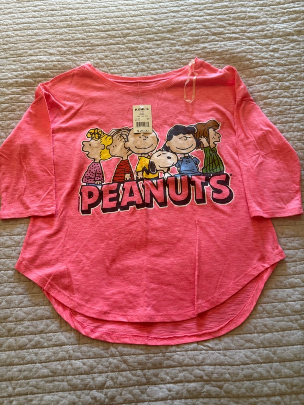 Peanuts Pink Graphic Tee - Picture 6 of 6